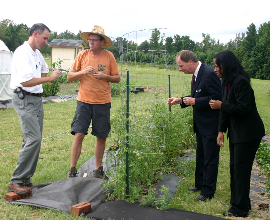  Tobacco Trust Fund rep visits CCCCs Skill-UP garden