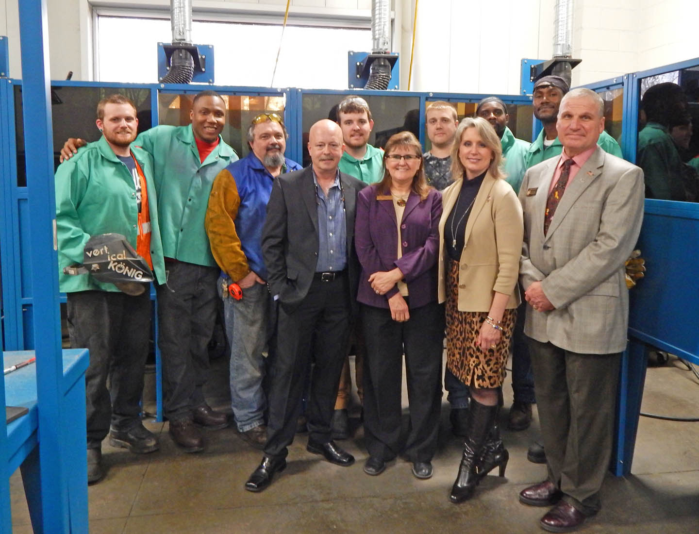 Ellmers impressed by CCCC workforce training at Innovation Center