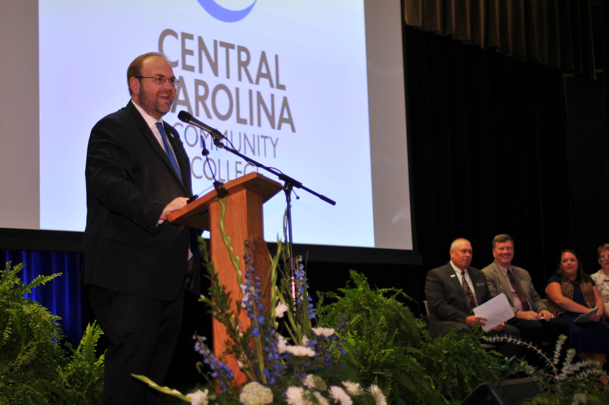 CCCC announces awards during Convocation event