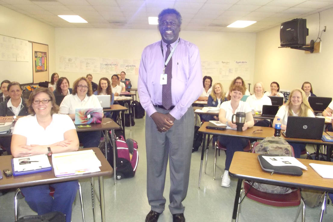 Click to enlarge,  Dr. Ernest J. Grant, Nursing Education Clinician, Burn Outreach, at UNC Health Care's North Carolina Jaycee Burn Center, recently spoke about the care of burn patients to Central Carolina Community College second level Associate Degree Nursing students. 