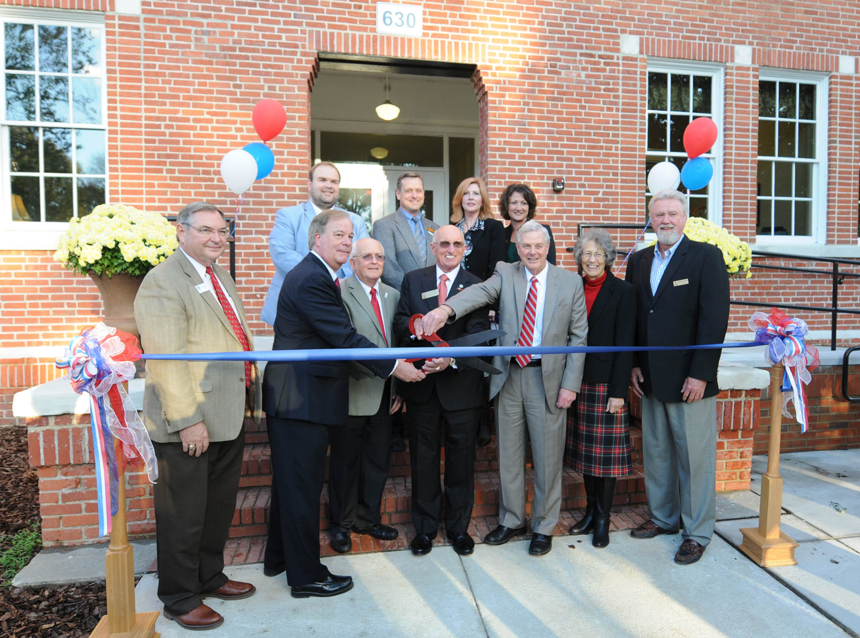 Click to enlarge,  Dunn Center ceremony, ribbon cutting 