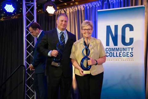 Caterpillar and CCCC earn Pinnacle Award